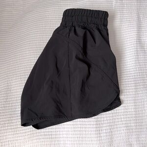 Lululemon Track That HR Short 5” Lined Sz 6 - Black